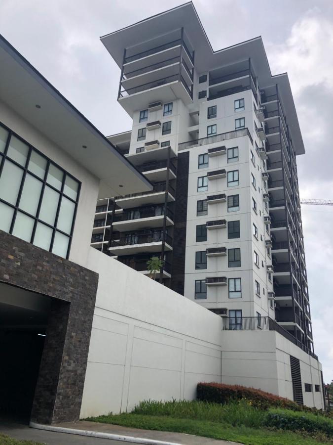 Your Own 3 C'S Space Tagaytay City Esterno foto